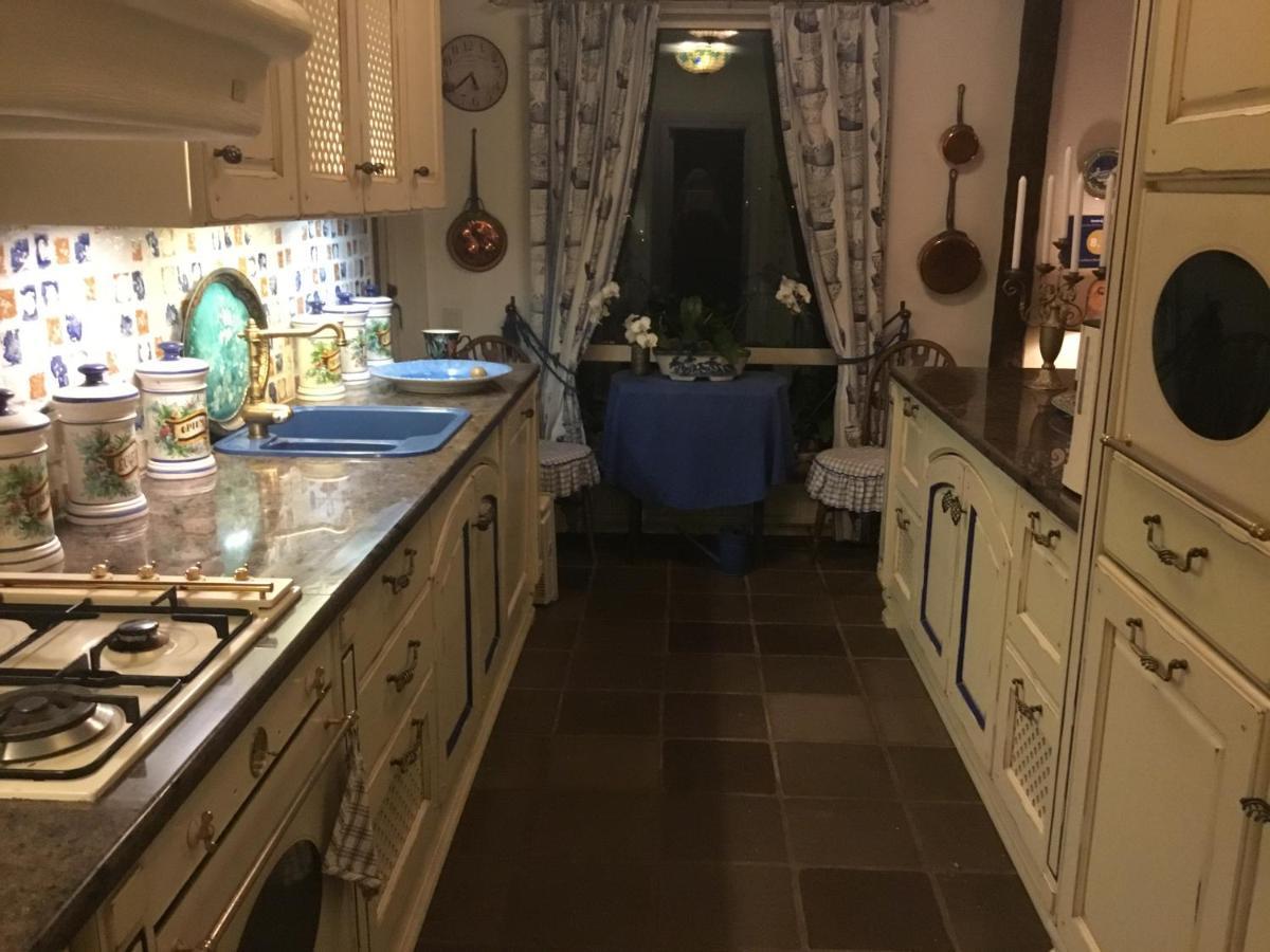 Fornuddens Bed&Breakfast Tyreso Eksteriør billede